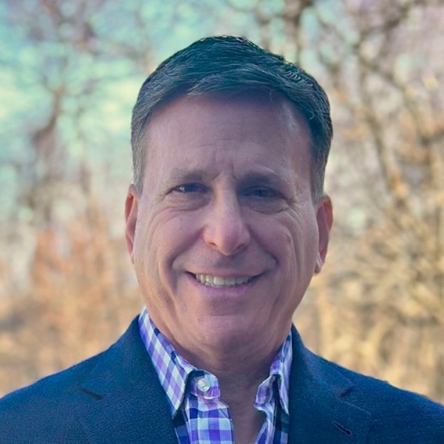 Episode #152 – Tackling the Bully Boss with Andy Regal - Leaders Edge 360
